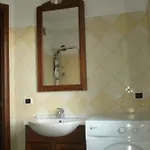 דירה Tricaraibi